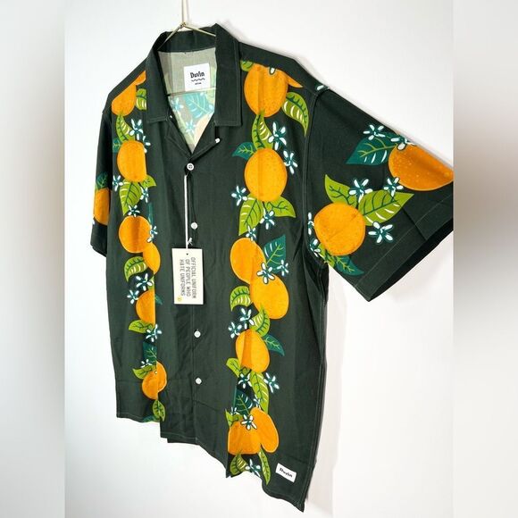 NWT Duvin Tropical Orange Hula Girl and Crocodile Button Up Shirt Medium - Picture 3 of 11